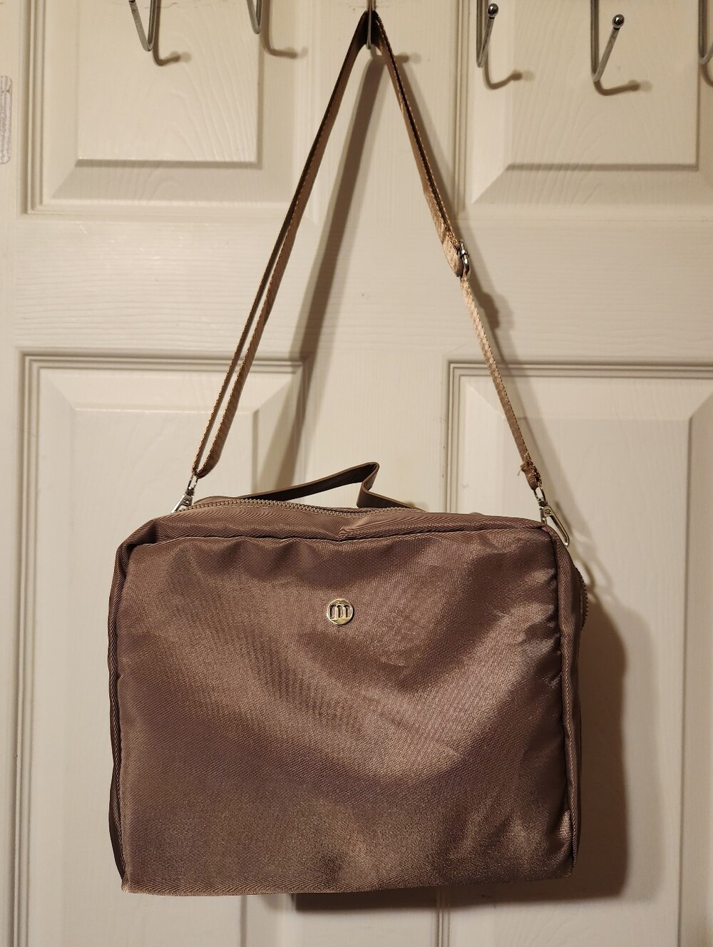 Beige/Light Brown Crossbody Lunch Bag | Lightweight Everyday Bag